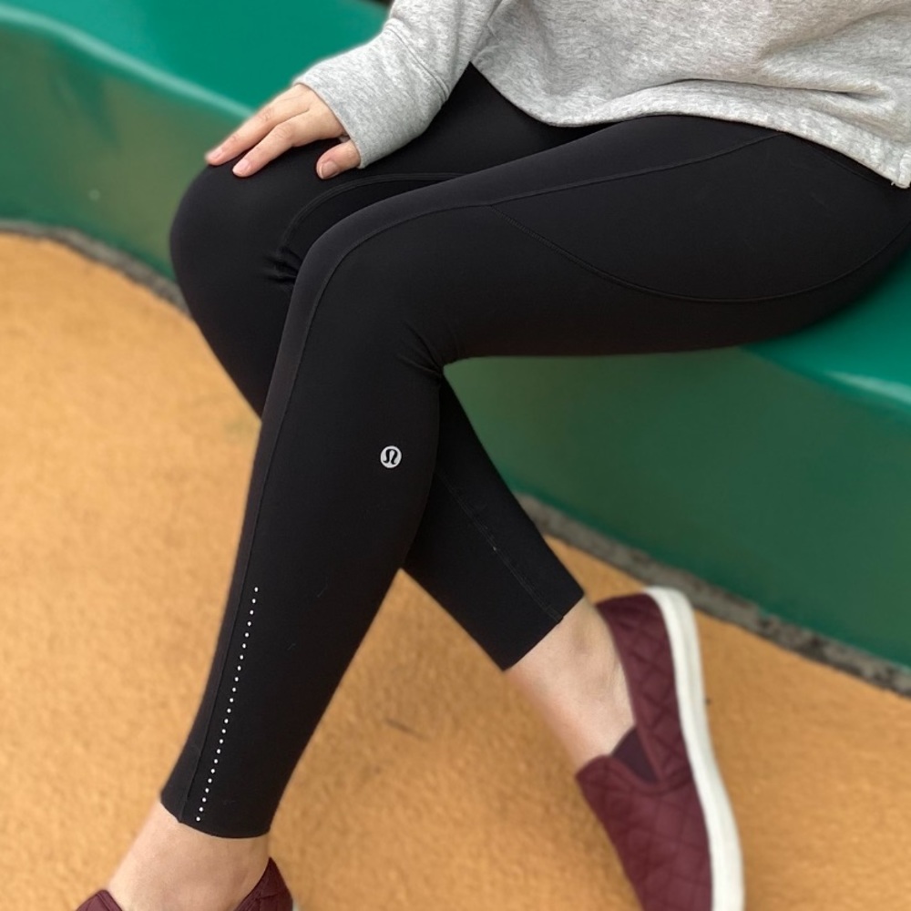 Lululemon Fast and Free Tight Reflective Size 2